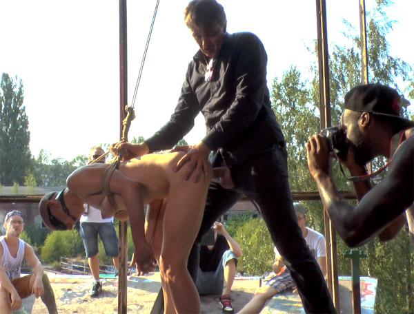 Steve Holmes, Mona Wales, Conny Dachs, Mad Kate, Jolyne Joy – Two Berlin Freaks Get an Intense Public Shaming and Fucking