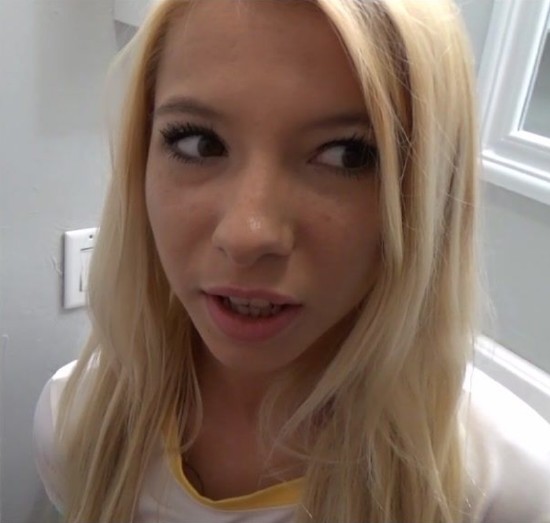 Kenzie Reeves, Evelin Stone – Daughters Learn How to Play Together