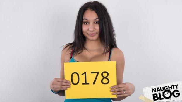 Czech Casting – Monika