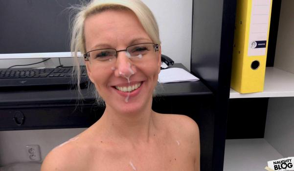 Fucking Office – Luci Angel