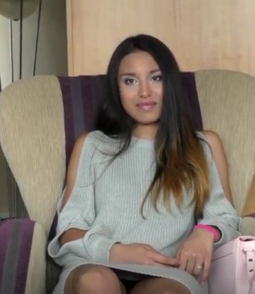 Roxy Lips – Casting fully updated later