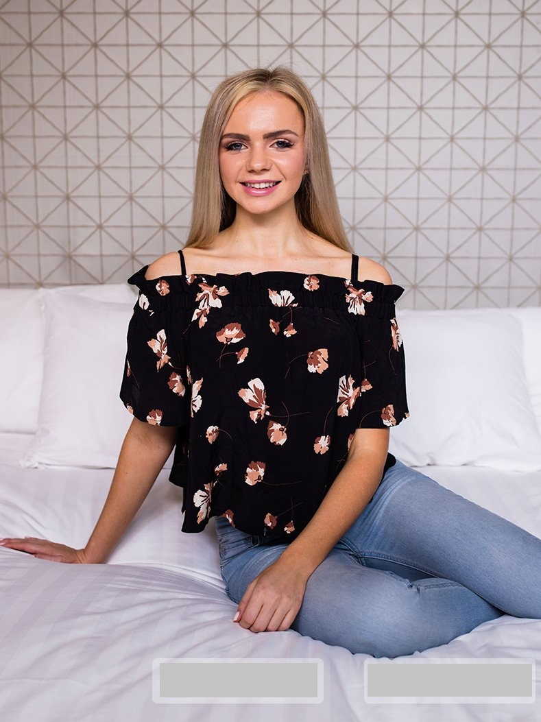 GirlsDoPorn – E415 – 19 Years Old