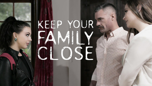 Chanel Preston,Whitney Wright – Keeping Your Family Close