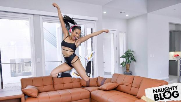 Dad Crush – Jada Kai