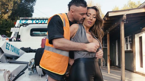 Richelle Ryan – RepoMan Vol 1 E1