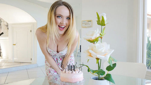 Nikole Nash – 18 and Ready