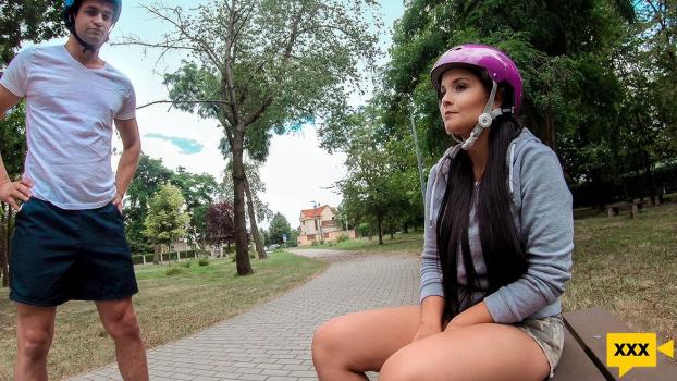 Hunt 4K – Jennifer Mendez