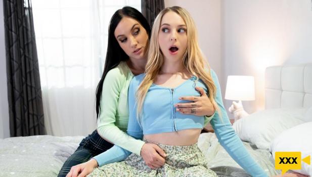 All Girl Massage – Lily Larimar & Jazmin Luv