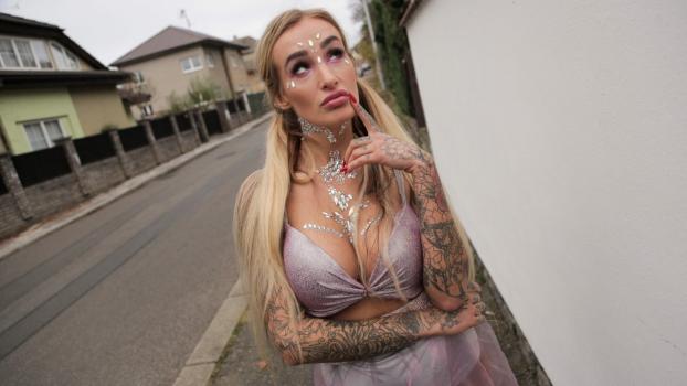 Public Agent – Daisy Lee