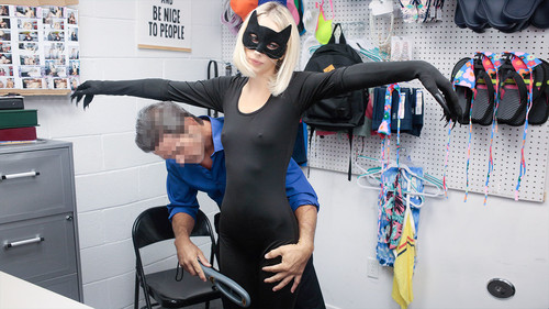 Sky Pierce – Case No. 7906165 – The Cat Burglar