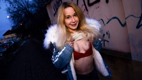 Sweetie Plum – Fresh Face Model Facial