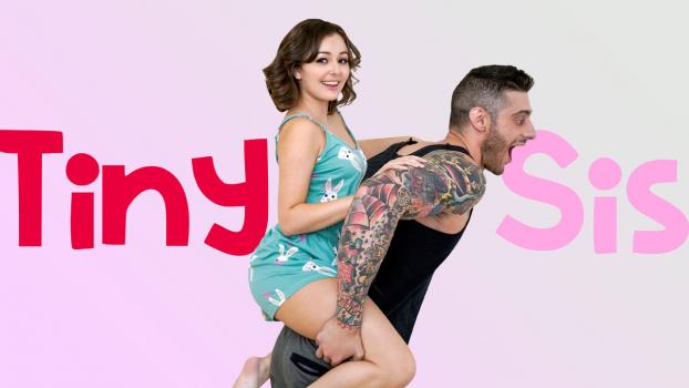 Tiny Sis – Leana Lovings