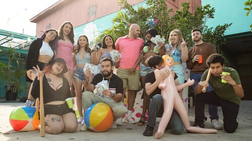 Lacey London, Mandy Waters, Macy Meadows, Krissy Knight – Block Party