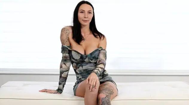 Net Girl – Indica