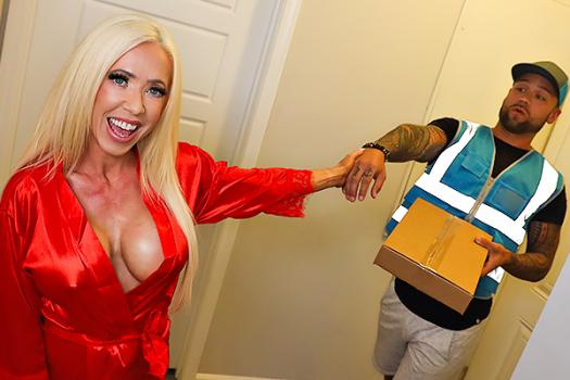 Mandy Monroe – Special Delivery: Sausage of the Month